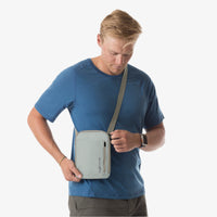 Crossbody Vertical Detail