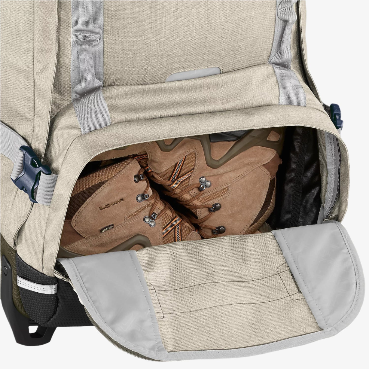 Shoe Compartment Detail