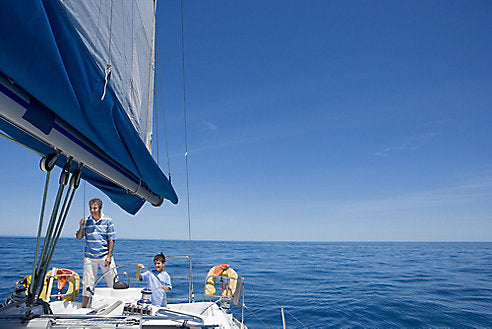 Taking Children on a Sailboat: How to Stay Safe