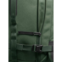 Luggage External Compression Detail