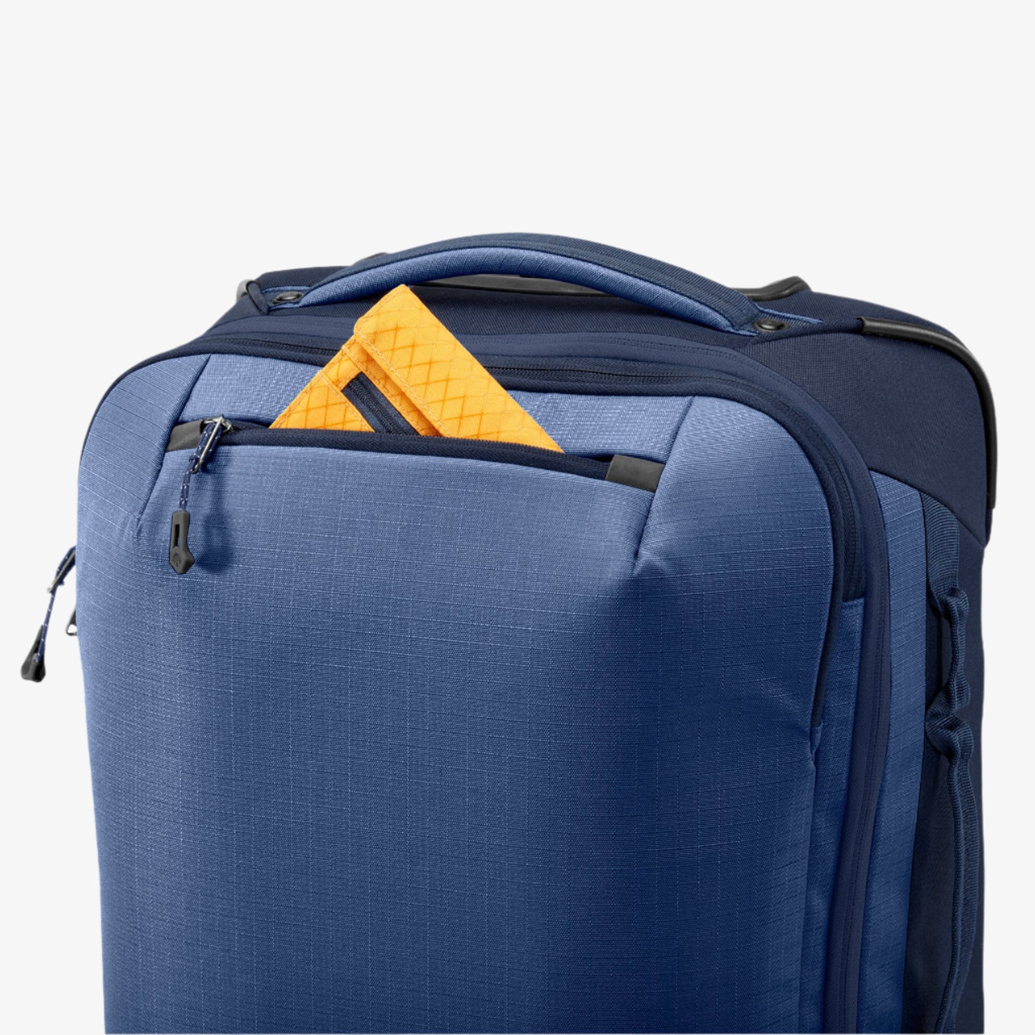 Expanse 4-Wheel International Carry-On Luggage